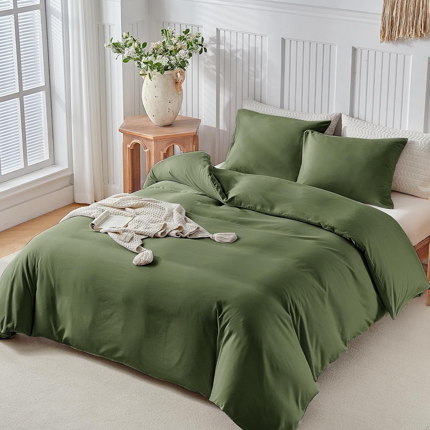 image:imageLekesky King Size Duvet Cover Set Hazy Blue Duvet Cover UltraSoft Microfiber 3 Pieces Comforter Cover with Zipper and Corner Ties Includes 2 Pillowcases 20x36D Olive Greenno Comforter