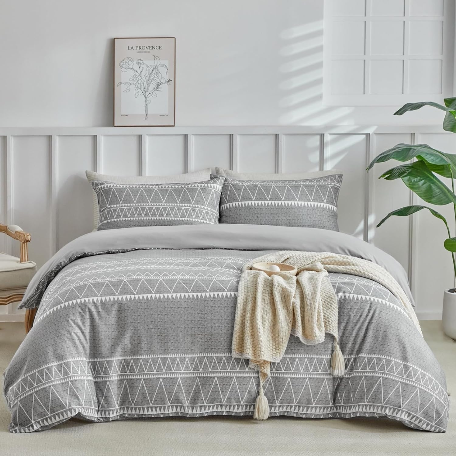image:imageLekesky King Size Duvet Cover Set Hazy Blue Duvet Cover UltraSoft Microfiber 3 Pieces Comforter Cover with Zipper and Corner Ties Includes 2 Pillowcases 20x36Agrey