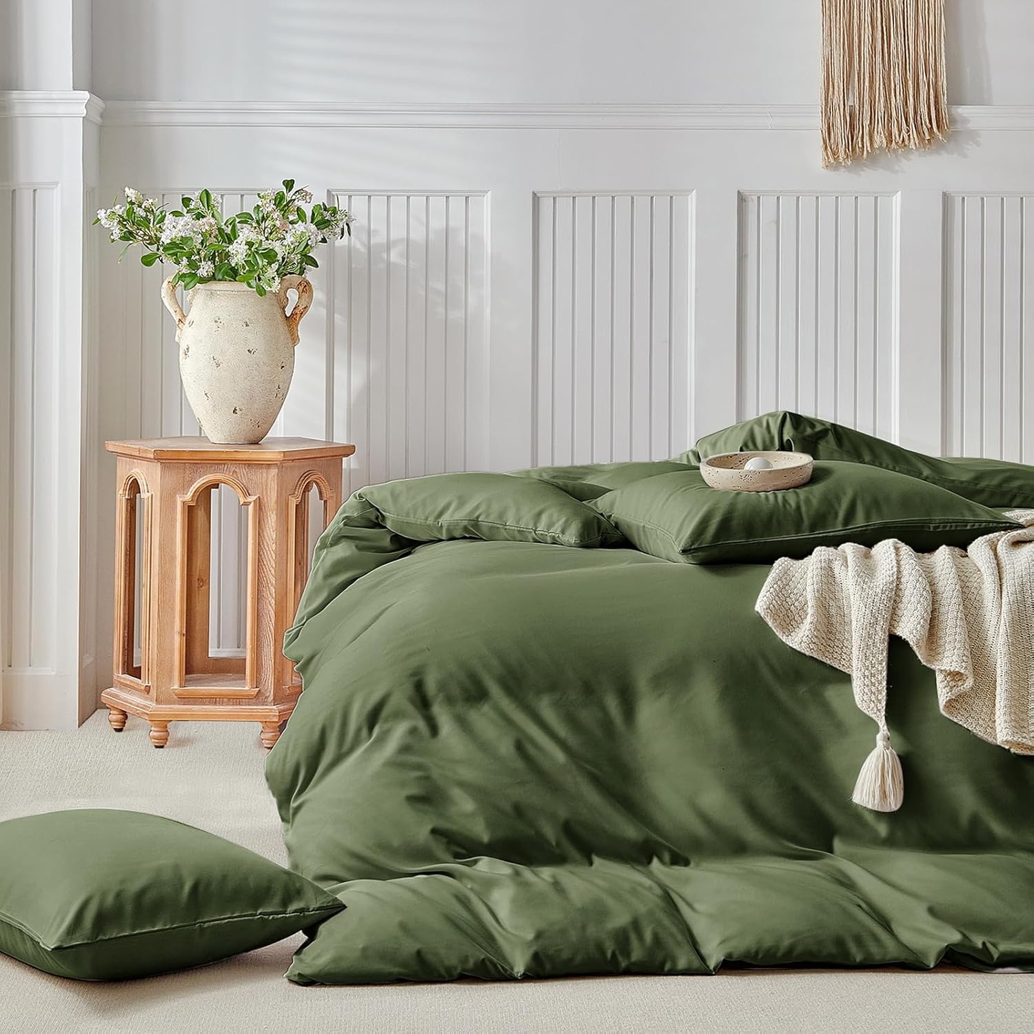 image:imageLekesky King Size Duvet Cover Set Hazy Blue Duvet Cover UltraSoft Microfiber 3 Pieces Comforter Cover with Zipper and Corner Ties Includes 2 Pillowcases 20x36D Olive Greenno Comforter