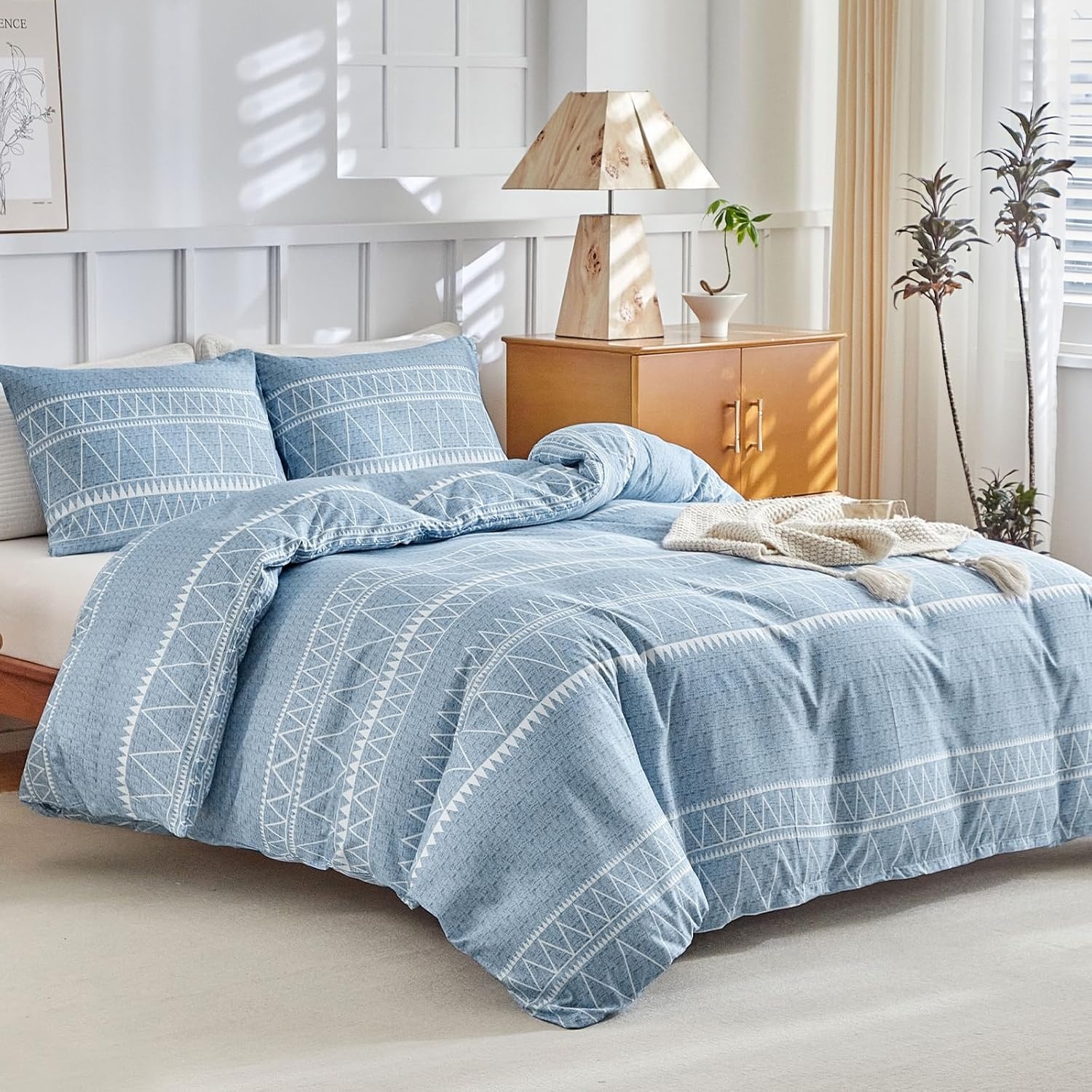 image:imageLekesky King Size Duvet Cover Set Hazy Blue Duvet Cover UltraSoft Microfiber 3 Pieces Comforter Cover with Zipper and Corner Ties Includes 2 Pillowcases 20x36Alight Blue