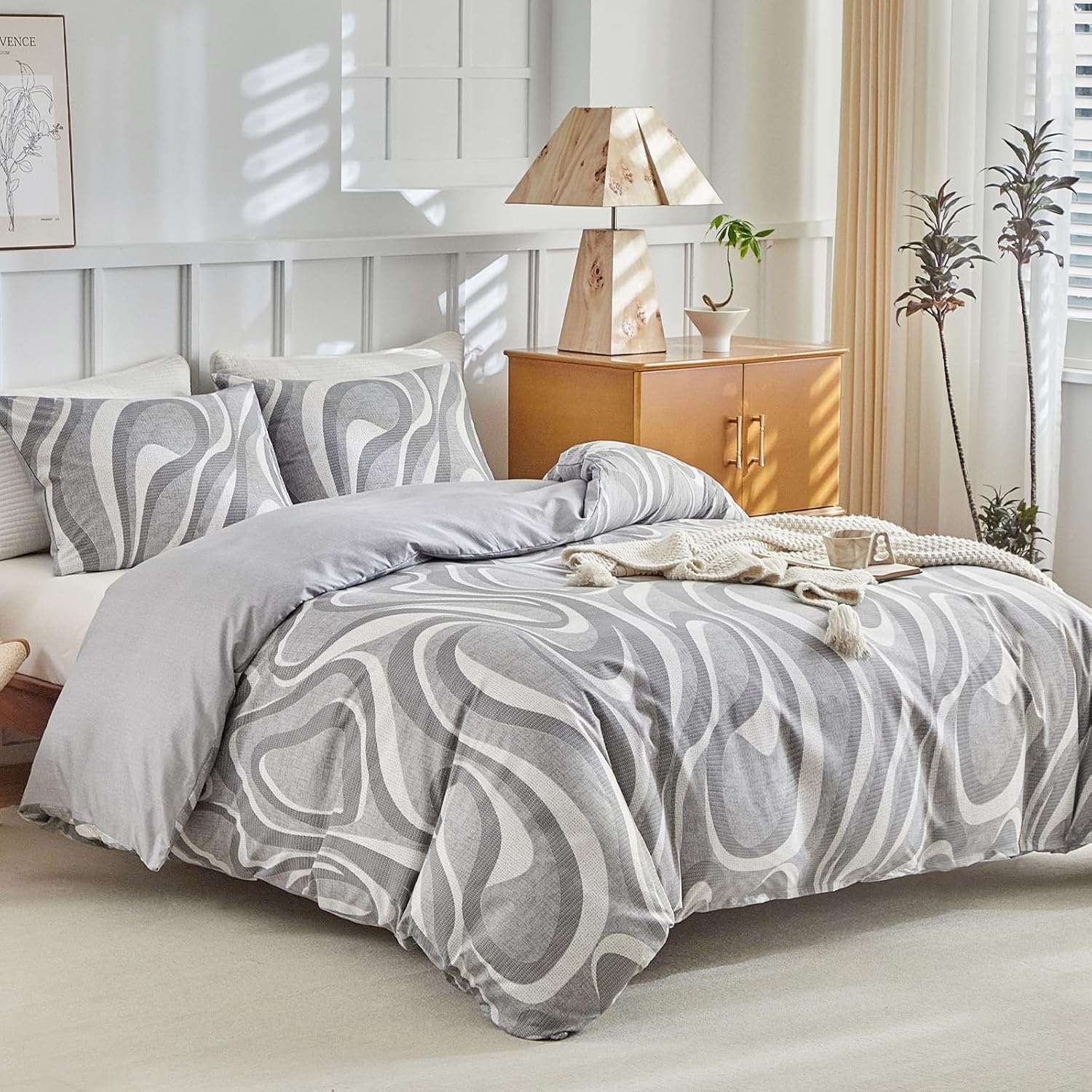 image:imageLekesky King Size Duvet Cover Set Hazy Blue Duvet Cover UltraSoft Microfiber 3 Pieces Comforter Cover with Zipper and Corner Ties Includes 2 Pillowcases 20x36Bgeometric Greyno Comforter
