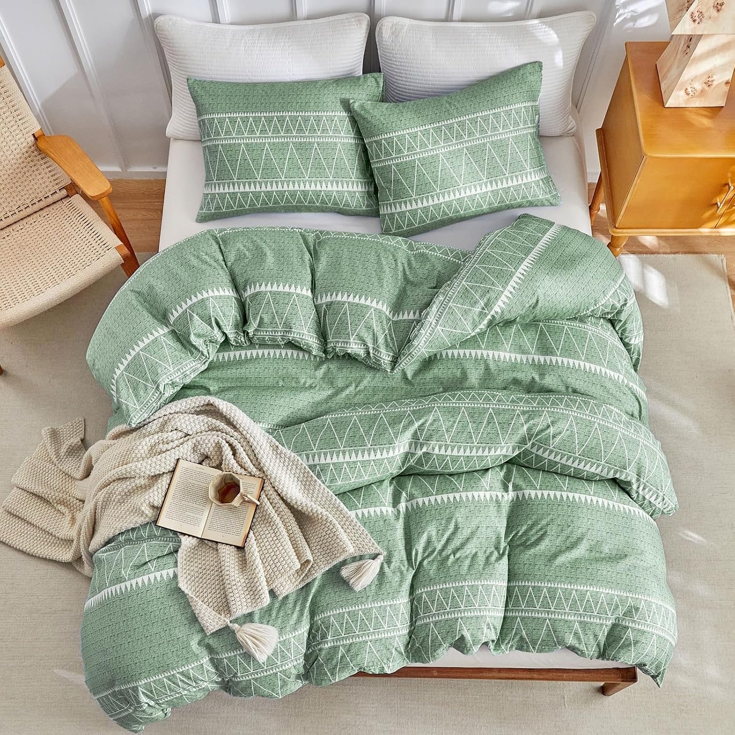 image:imageLekesky King Size Duvet Cover Set Hazy Blue Duvet Cover UltraSoft Microfiber 3 Pieces Comforter Cover with Zipper and Corner Ties Includes 2 Pillowcases 20x36Agreen