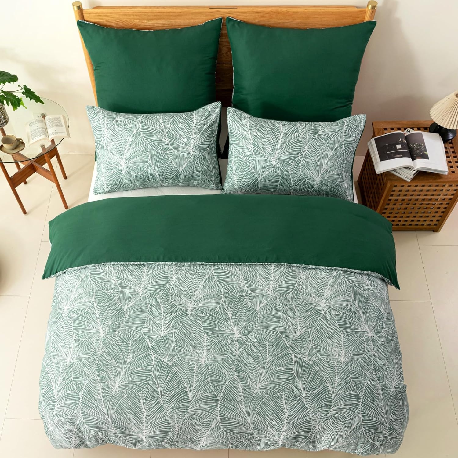 image:imageLekesky Duvet Cover Queen Size Reversible Botanical Floral Duvet Cover Set with Zipper Closure 3 Pieces Soft Microfiber Green Bedding Set 1Duvet Cover 90x90 2 Pillowcases 20x26A Emerald Greenno Comforter