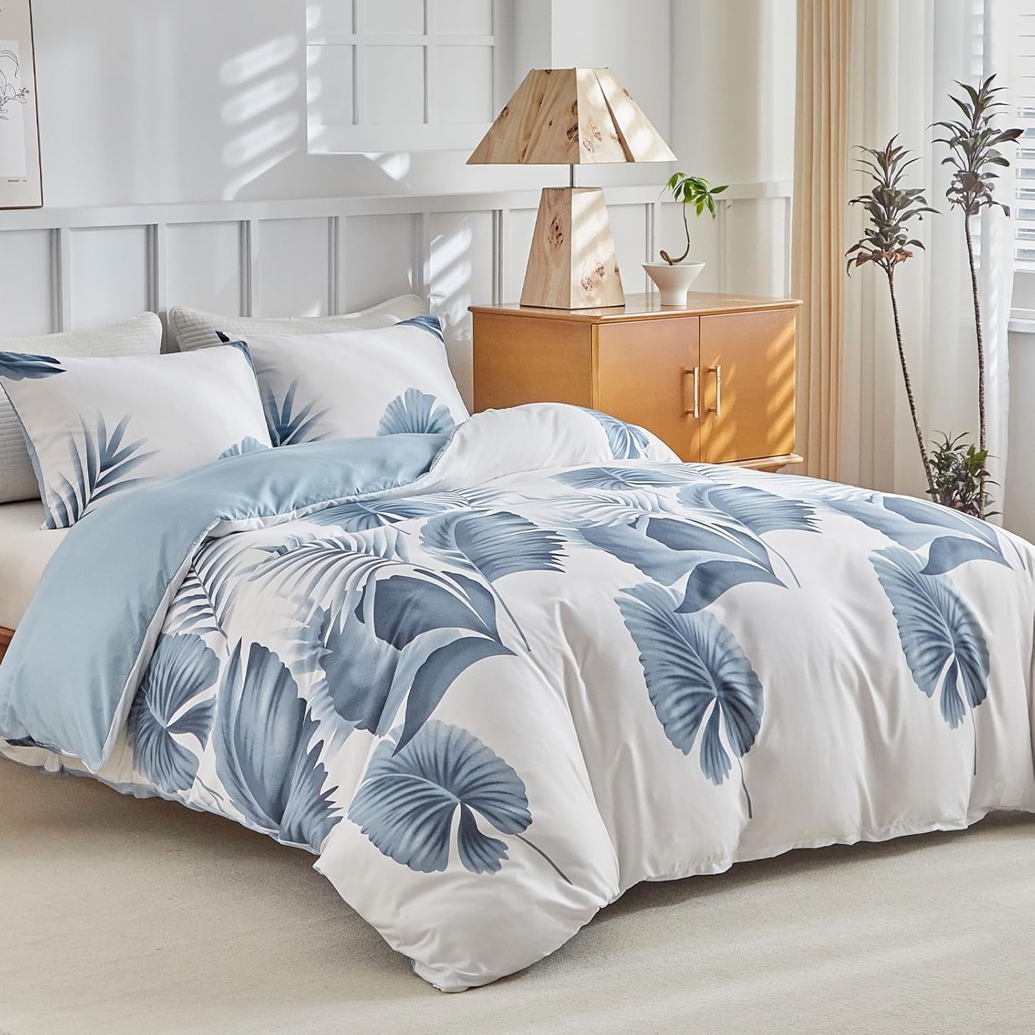 image:imageLekesky Duvet Cover Queen Size Reversible Botanical Floral Duvet Cover Set with Zipper Closure 3 Pieces Soft Microfiber Green Bedding Set 1Duvet Cover 90x90 2 Pillowcases 20x26Apalm Blueno Comforter