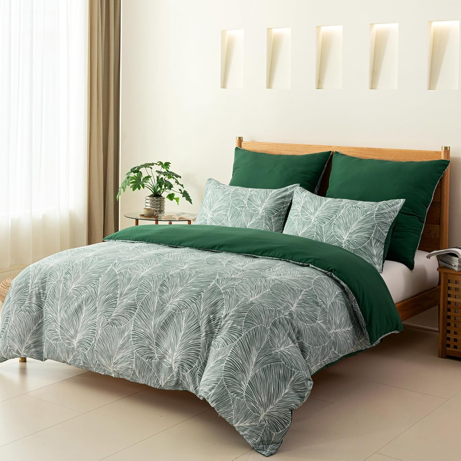 image:imageLekesky Duvet Cover Queen Size Reversible Botanical Floral Duvet Cover Set with Zipper Closure 3 Pieces Soft Microfiber Green Bedding Set 1Duvet Cover 90x90 2 Pillowcases 20x26A Emerald Greenno Comforter
