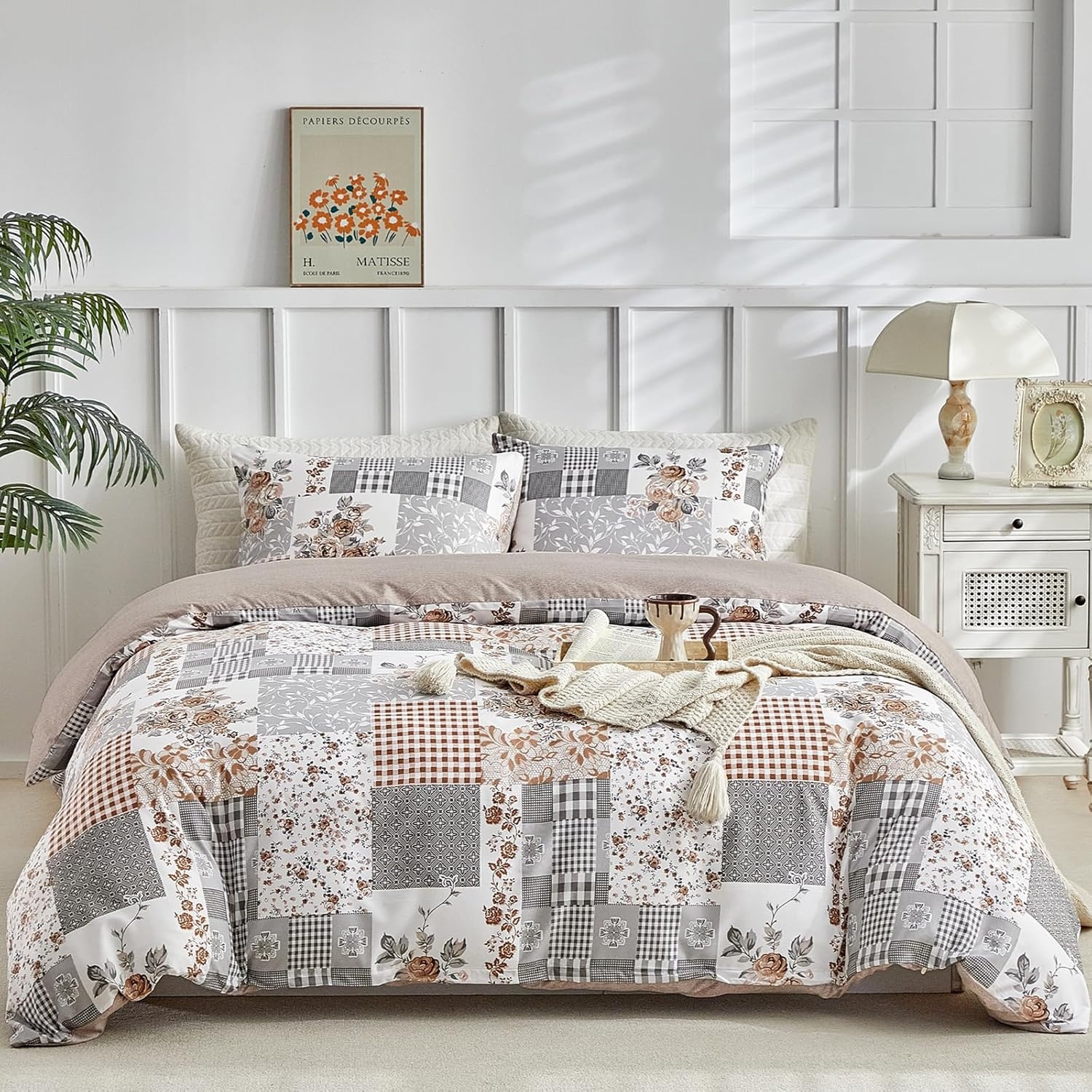 image:imageLekesky Duvet Cover Queen Size Reversible Botanical Floral Duvet Cover Set with Zipper Closure 3 Pieces Soft Microfiber Green Bedding Set 1Duvet Cover 90x90 2 Pillowcases 20x26Dpatchworkgrey