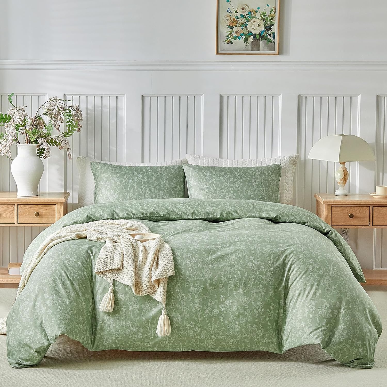 image:imageLekesky Duvet Cover Queen Size Reversible Botanical Floral Duvet Cover Set with Zipper Closure 3 Pieces Soft Microfiber Green Bedding Set 1Duvet Cover 90x90 2 Pillowcases 20x26C Light Greenno Comforter