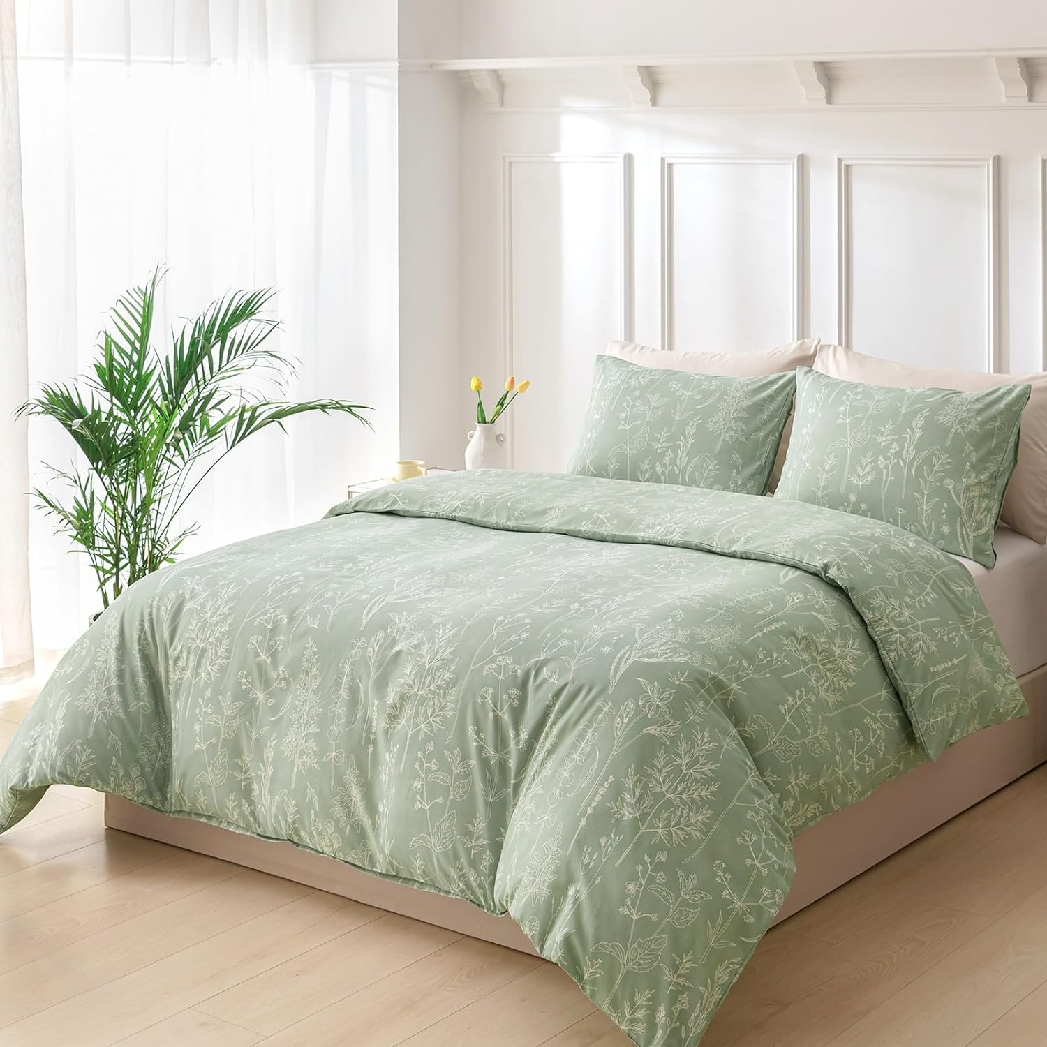 image:imageLekesky Duvet Cover Queen Size Reversible Botanical Floral Duvet Cover Set with Zipper Closure 3 Pieces Soft Microfiber Green Bedding Set 1Duvet Cover 90x90 2 Pillowcases 20x26C Sage Green