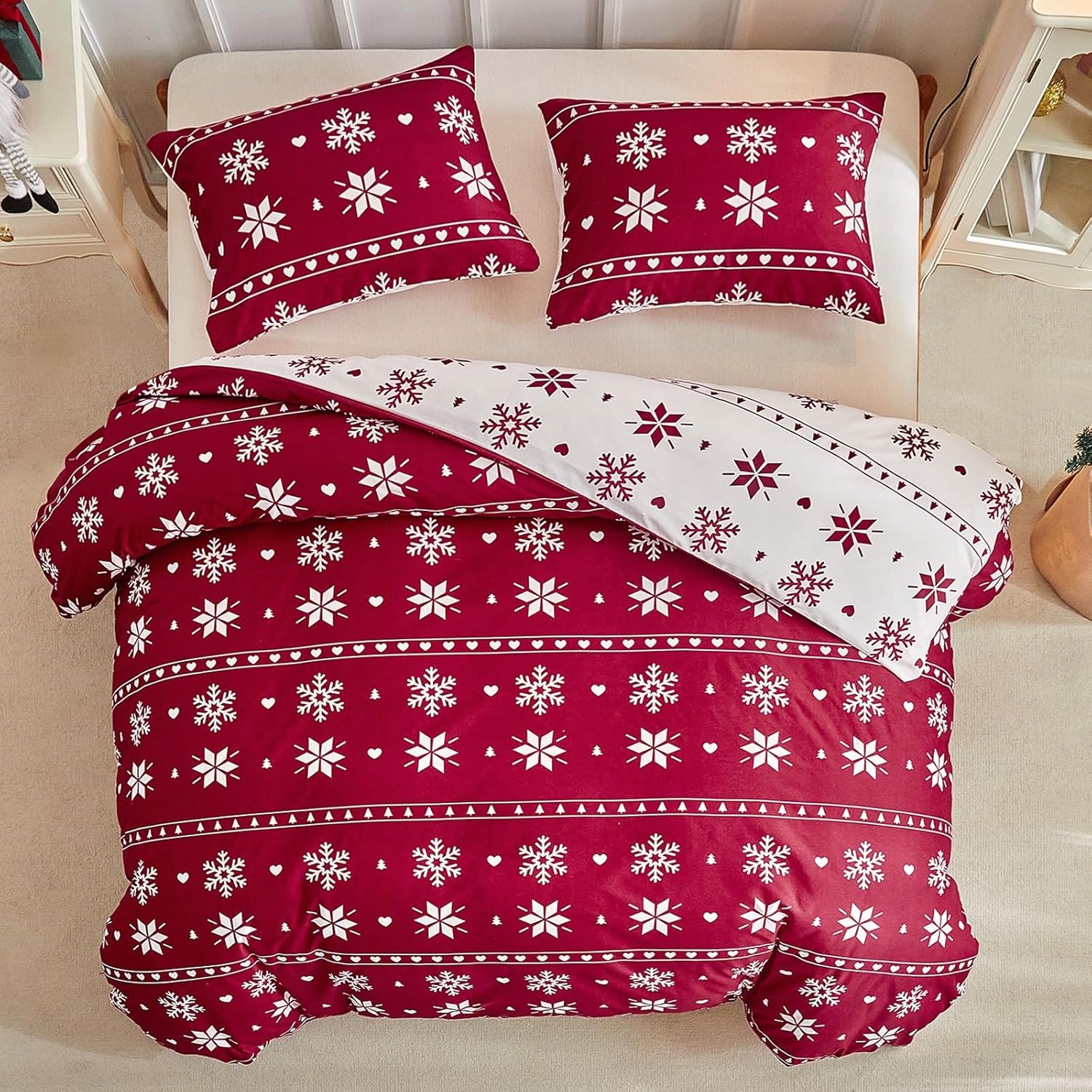 image:imageLekesky Duvet Cover Queen Size Reversible Botanical Floral Duvet Cover Set with Zipper Closure 3 Pieces Soft Microfiber Green Bedding Set 1Duvet Cover 90x90 2 Pillowcases 20x26C Snowflakes