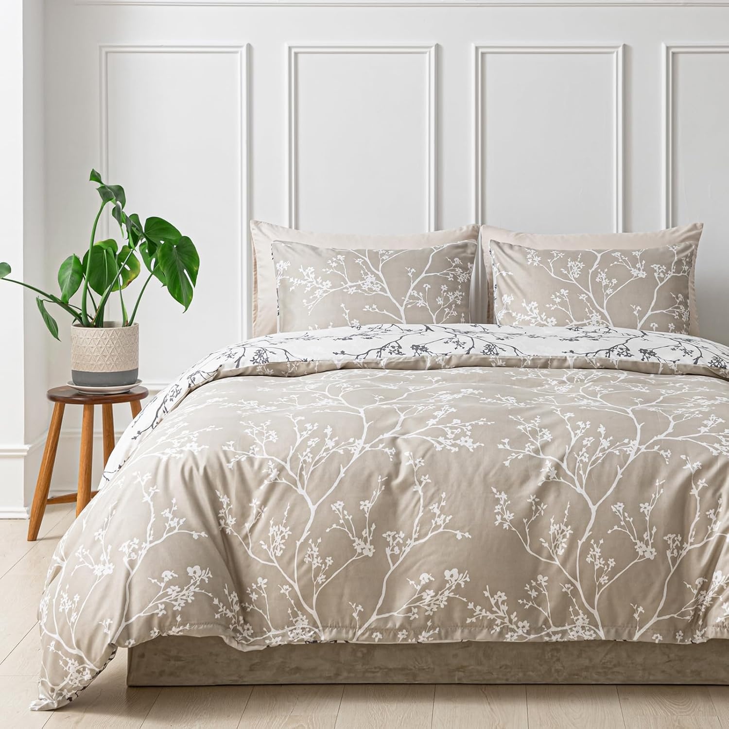 image:imageLekesky Duvet Cover Queen Size Reversible Botanical Floral Duvet Cover Set with Zipper Closure 3 Pieces Soft Microfiber Green Bedding Set 1Duvet Cover 90x90 2 Pillowcases 20x26C Khaki Whiteno Comforter