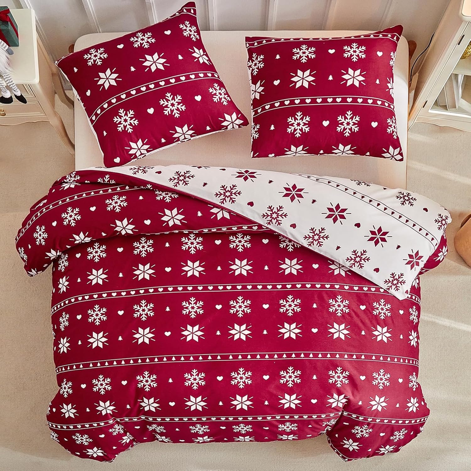 image:imageLekesky Duvet Cover Queen Size Reversible Botanical Floral Duvet Cover Set with Zipper Closure 3 Pieces Soft Microfiber Green Bedding Set 1Duvet Cover 90x90 2 Pillowcases 20x26Cchristmas Snowflakes
