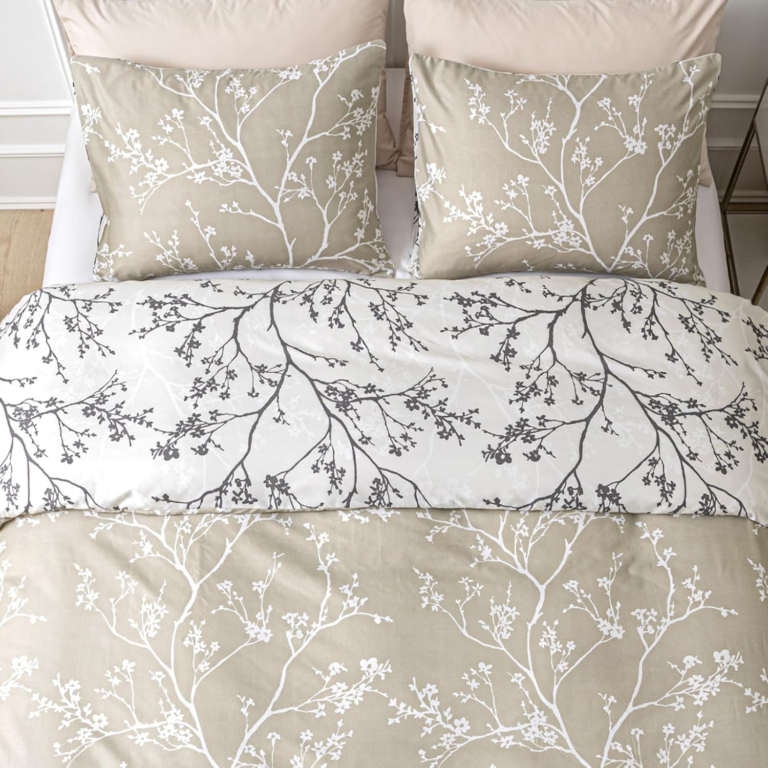 image:imageLekesky Duvet Cover Queen Size Reversible Botanical Floral Duvet Cover Set with Zipper Closure 3 Pieces Soft Microfiber Green Bedding Set 1Duvet Cover 90x90 2 Pillowcases 20x26C Khaki Whiteno Comforter